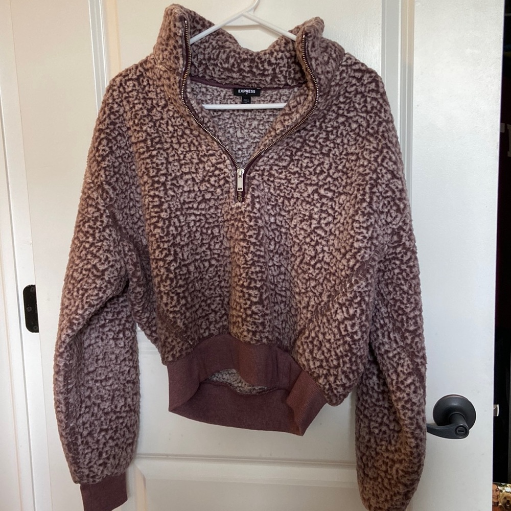 Express Sherpa Pullover